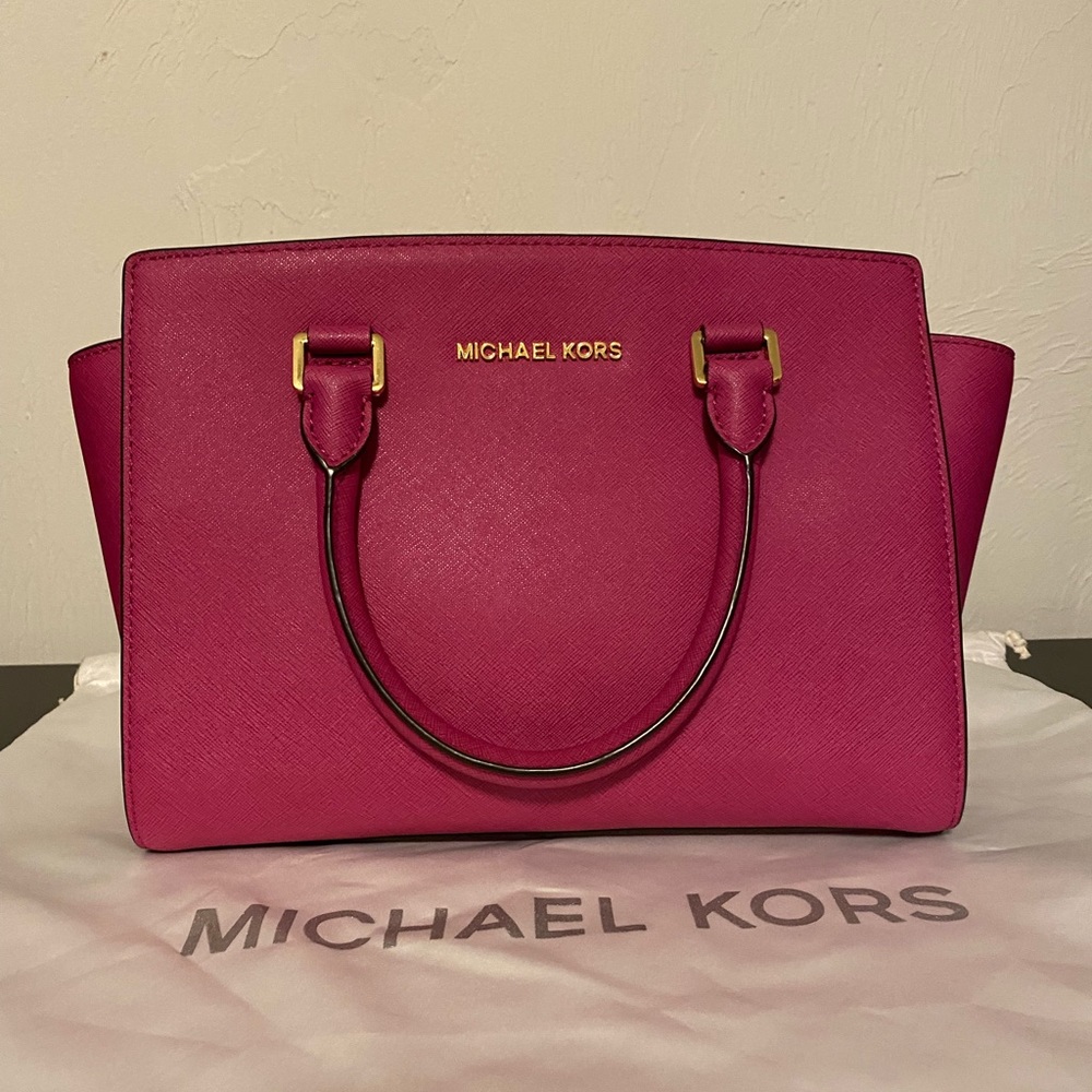 Michael Kors Selma saffiano leather bag